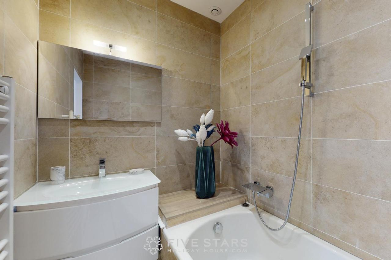 Grand Suite Promenade Five Stars Holiday House Νίκαια Εξωτερικό φωτογραφία